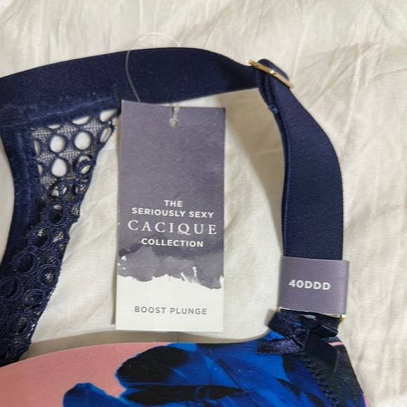 Cacique Floral Lace Bra in Navy and Pink - Picture 5 of 6
